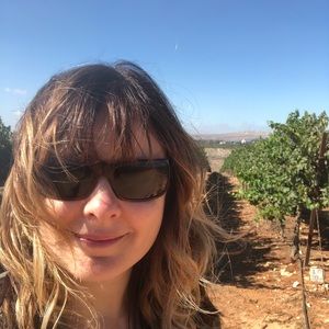 Meet your Posher, Vanessa